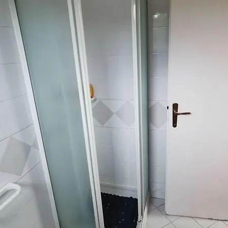 Appartement Studio Mezzanine Climatise Proche Plage, 4 Pers, Terrasse Et Parking Gratuit - Fr-1-650-31 *